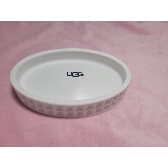 Ugg Soap Dish Trinket Plastic - Picture 1 of 7